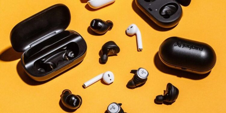 Lựa Chọn Tai Nghe Bluetooth Pin Trâu Giá Rẻ: Những Điều Cần Biết