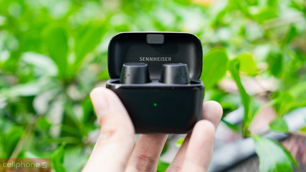 Tai nghe Bluetooth Sennheiser với thiết kế không dây hiện đại