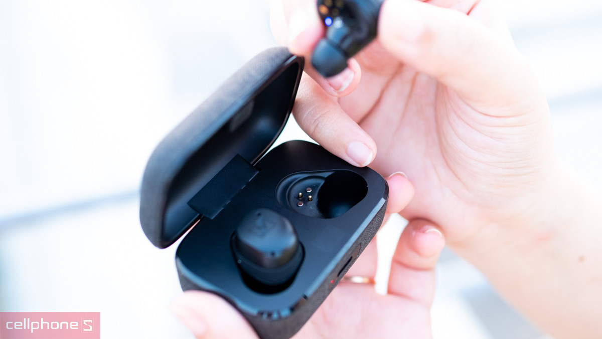 Dung lượng pin ấn tượng của các dòng tai nghe Sennheiser không dây