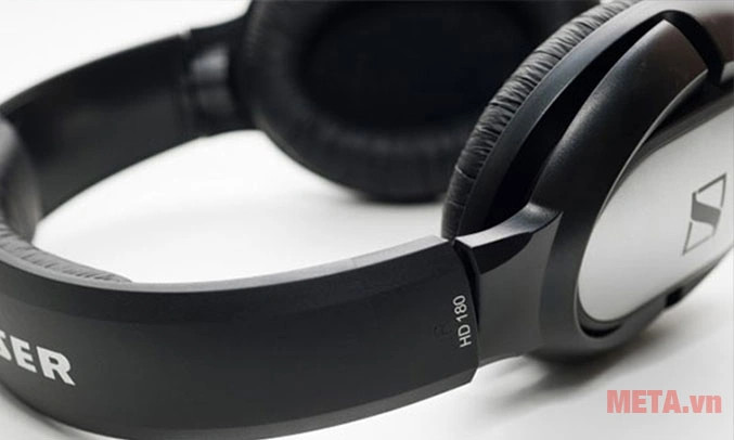 Tai nghe có thể điều chỉnh vòng đầu để phù hợp với người dùng