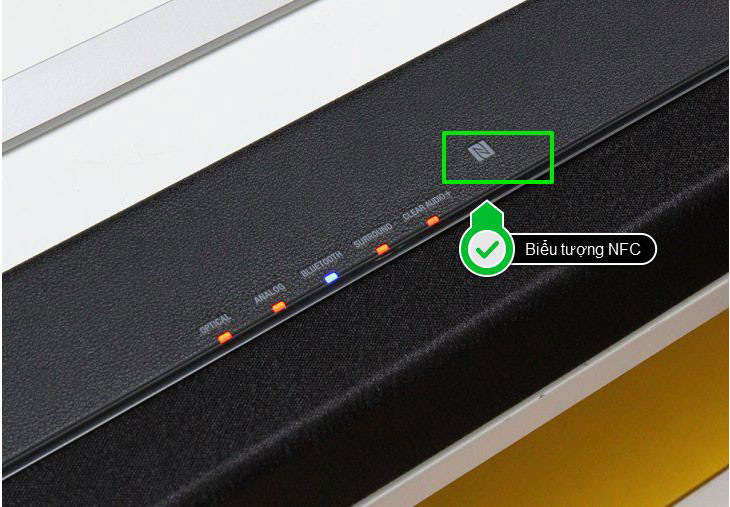 Chạm điện thoại/máy tính bảng vào ký hiệu chữ N trên loa thanh