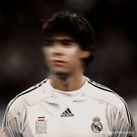 Hình ảnh một biểu tượng avatar người dùng khác, đại diện cho một thành viên tích cực