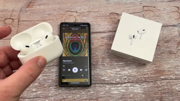 Sử dụng phần mềm để kiểm tra dung lượng pin AirPods với điện thoại Android