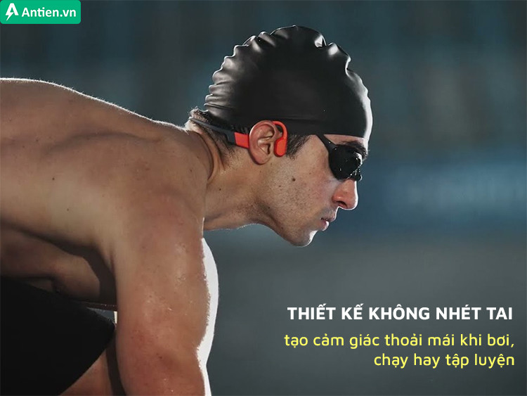 Thiết kế mở, vừa vặn tạo cảm giác thoải mái khi bơi hay tập luyện