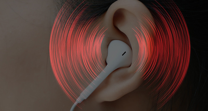 Khả năng chống ồn hạn chế của tai nghe Earbuds khiến âm thanh dễ bị rò rỉ ra ngoài môi trường