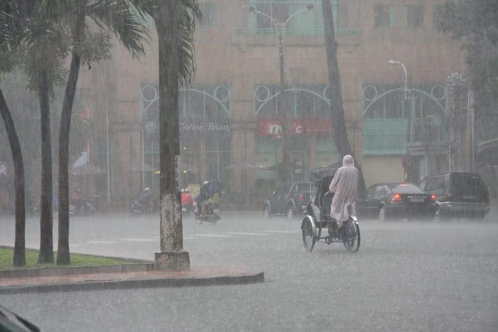Mùa Mưa Sài Gòn: Thời Điểm Đáng Khám Phá và Những Trải Nghiệm Khó Quên